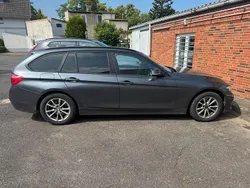 Grau Gebraucht 2015 BMW 318 Sport Line Kombi | 11.999 € (Fairer Preis)