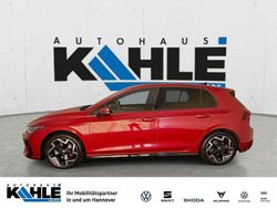 Kings red metallic Gebraucht 2024 VW Golf VIII R-line Limousine | 29.990 € (Fairer Preis)
