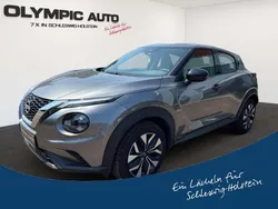 Kad / gun metallic Gebraucht 2024 Nissan Juke Acenta SUV | 19.990 € (Fairer Preis)
