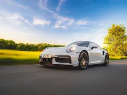 Grau Gebraucht 2024 Porsche 992 Coupé | 199.992 € (Superpreis)