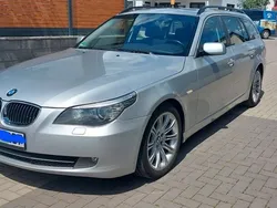 Silber Gebraucht 2009 BMW 525 Kombi | 5.700 € (Fairer Preis)