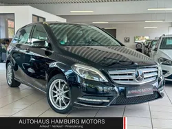 Schwarz Gebraucht 2012 Mercedes B200 Van / Kleinbus | 10.390 € (Etwas zu teuer)