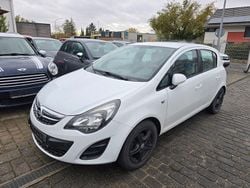 Weiß Gebraucht 2014 Opel Corsa Kleinwagen | 3.900 € (Fairer Preis)