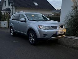 Silber Gebraucht 2007 Mitsubishi Outlander Instyle SUV | 3.000 € (Guter Preis)