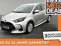 Silber Gebraucht 2021 Toyota Yaris Hybrid Business Edition Limousine | 16.280 € (Guter Preis)