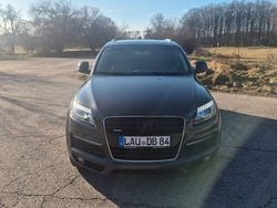 Grau Gebraucht 2009 Audi Q7 Ambiente SUV | 8.999 € (Superpreis)