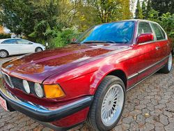 Rot Gebraucht 1992 BMW 735 Limousine | 8.990 €