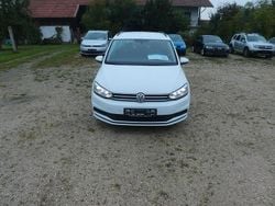 Weiß Gebraucht 2020 VW Touran Comfortline Van / Kleinbus | 15.990 € (Superpreis)