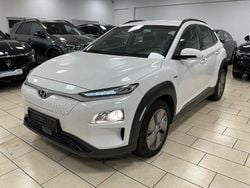 Weiß Gebraucht 2021 Hyundai Kona Trend SUV | 18.870 € (Guter Preis)
