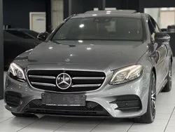Grau Gebraucht 2018 Mercedes E400 AMG Limousine | 31.950 € (Fairer Preis)