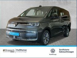 Grau Gebraucht 2024 VW Multivan Life Van | 56.976 € (Teuer)