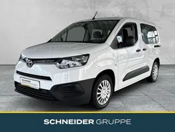 Weiß Gebraucht 2020 Toyota Proace Verso City Kombi | 17.890 € (Fairer Preis)