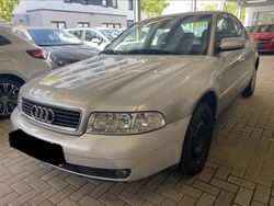 Silber Gebraucht 1999 Audi A4 Limousine | 1.890 € (Fairer Preis)