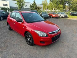 Rot Gebraucht 2010 Hyundai i30 Classic Limousine | 2.900 € (Fairer Preis)