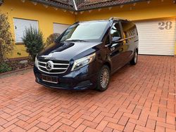 Blau Gebraucht 2016 Mercedes V250 Avantgarde Van / Kleinbus | 31.500 € (Superpreis)
