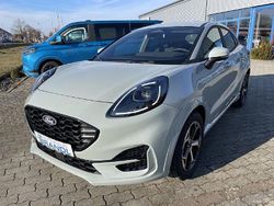 Grau Gebraucht 2024 Ford Puma ST-Line SUV | 26.790 € (Guter Preis)