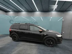 Schwarz Neu 2024 Dacia Jogger Extreme Van / Kleinbus | 28.480 € (Etwas zu teuer)