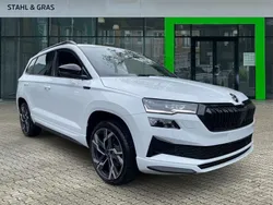Weiss Neu 2025 Skoda Karoq SportLine SUV | 39.990 € (Teuer)