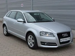 Silber Gebraucht 2010 Audi A3 Sportback Limousine | 7.690 € (Guter Preis)