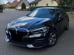 Schwarz Gebraucht 2021 BMW 118 Advantage Kleinwagen | 17.000 € (Fairer Preis)