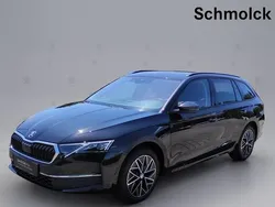 Schwarz Gebraucht 2024 Skoda Octavia Selection Kombi | 31.390 € (Fairer Preis)