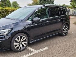 Schwarz Gebraucht 2016 VW Touran Highline Van / Kleinbus | 14.900 € (Guter Preis)