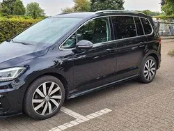 Schwarz Gebraucht 2016 VW Touran Highline Van / Kleinbus | 14.900 € (Guter Preis)