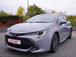 Grau Gebraucht 2019 Toyota Corolla Club Limousine | 18.950 € (Fairer Preis)