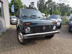 Grün Gebraucht 2009 Lada niva SUV | 4.250 € (Guter Preis)