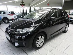 Schwarz Gebraucht 2015 Honda Jazz Trend Kleinwagen | 12.450 € (Etwas zu teuer)