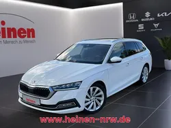 Weiss Gebraucht 2022 Skoda Octavia | 25.499 € (Guter Preis)
