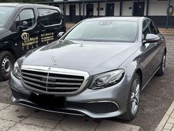 Grau Gebraucht 2019 Mercedes E350 Limousine | 33.799 € (Teuer)