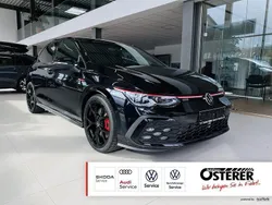 Deep black perleffekt Gebraucht 2021 VW Golf VIII IQ Drive Limousine | 30.950 € (Etwas zu teuer)