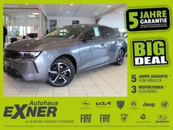 Vulkan grau Gebraucht 2024 Opel Astra Edition Kombi | 18.490 € (Superpreis)