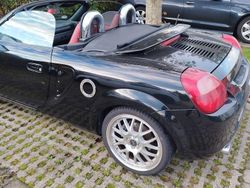 Schwarz Gebraucht 2000 Toyota MR2 Cabrio | 12.799 €