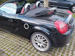 Schwarz Gebraucht 2000 Toyota MR2 Cabrio | 12.799 €