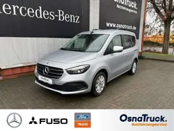 Helvinsilber Gebraucht 2023 Mercedes 180 Progressive Limousine | 27.251 € (Fairer Preis)