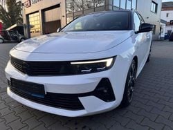 Weiß Gebraucht 2024 Opel Astra Ultimate Kombi | 23.000 € (Guter Preis)