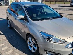 Beige Gebraucht 2015 Ford Focus Kombi | 9.900 € (Fairer Preis)