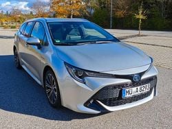 Silber Gebraucht 2019 Toyota Corolla Club Kombi | 19.750 € (Guter Preis)