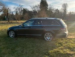 Schwarz Gebraucht 2010 Mercedes C350 Avantgarde Kombi | 12.400 € (Fairer Preis)