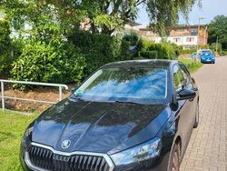 Schwarz Gebraucht 2023 Skoda Fabia Ambition Kleinwagen | 15.100 € (Guter Preis)