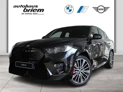 Schwarz Neu 2024 BMW iX2 M Sport SUV | 59.990 € (Etwas zu teuer)