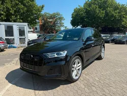 Mythosschwarz metallic Gebraucht 2022 Audi Q7 Competition SUV | 54.990 € (Superpreis)