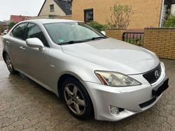 Silber Gebraucht 2007 Lexus IS250 Sport Line Limousine | 5.500 €
