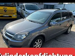 Grau Gebraucht 2005 Opel Astra Edition Kombi | 1.600 € (Superpreis)