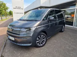 Grau Gebraucht 2023 VW T7 Style Van | 49.990 €