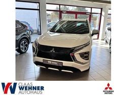Weiß Gebraucht 2022 Mitsubishi Eclipse Cross Plus SUV | 19.990 € (Superpreis)
