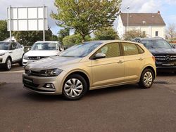 Silber Gebraucht 2018 VW Polo Comfortline Limousine | 9.990 € (Fairer Preis)