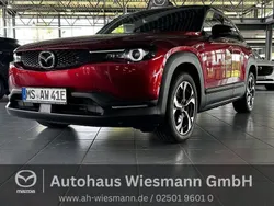 Rot Gebraucht 2024 Mazda MX30 Ad'Vantage SUV | 26.990 € (Guter Preis)